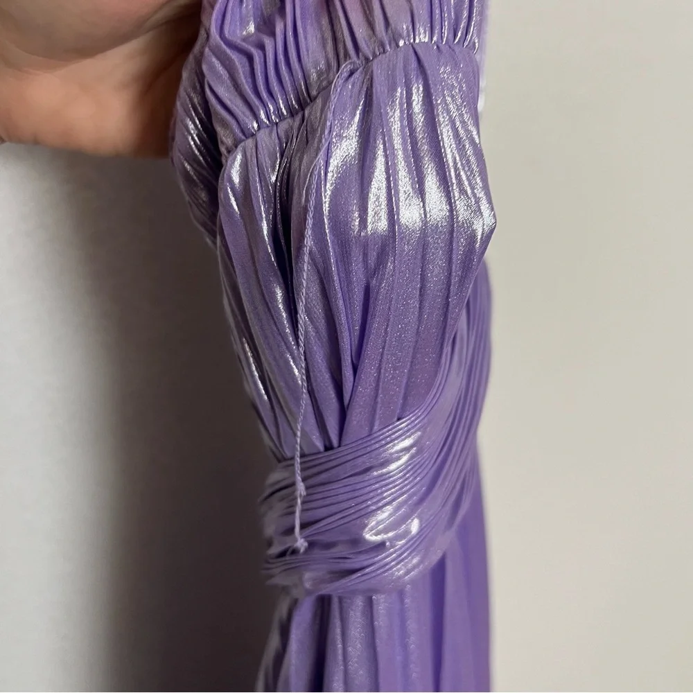 NEW Alice + Olivia Pleated Flowy Halter Midi Dress Metallic Purple Size 0 - Picture 7 of 13